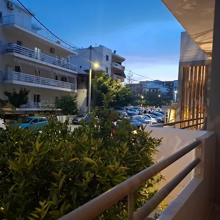 Mardinik מלון דירות העיירה רתימנו